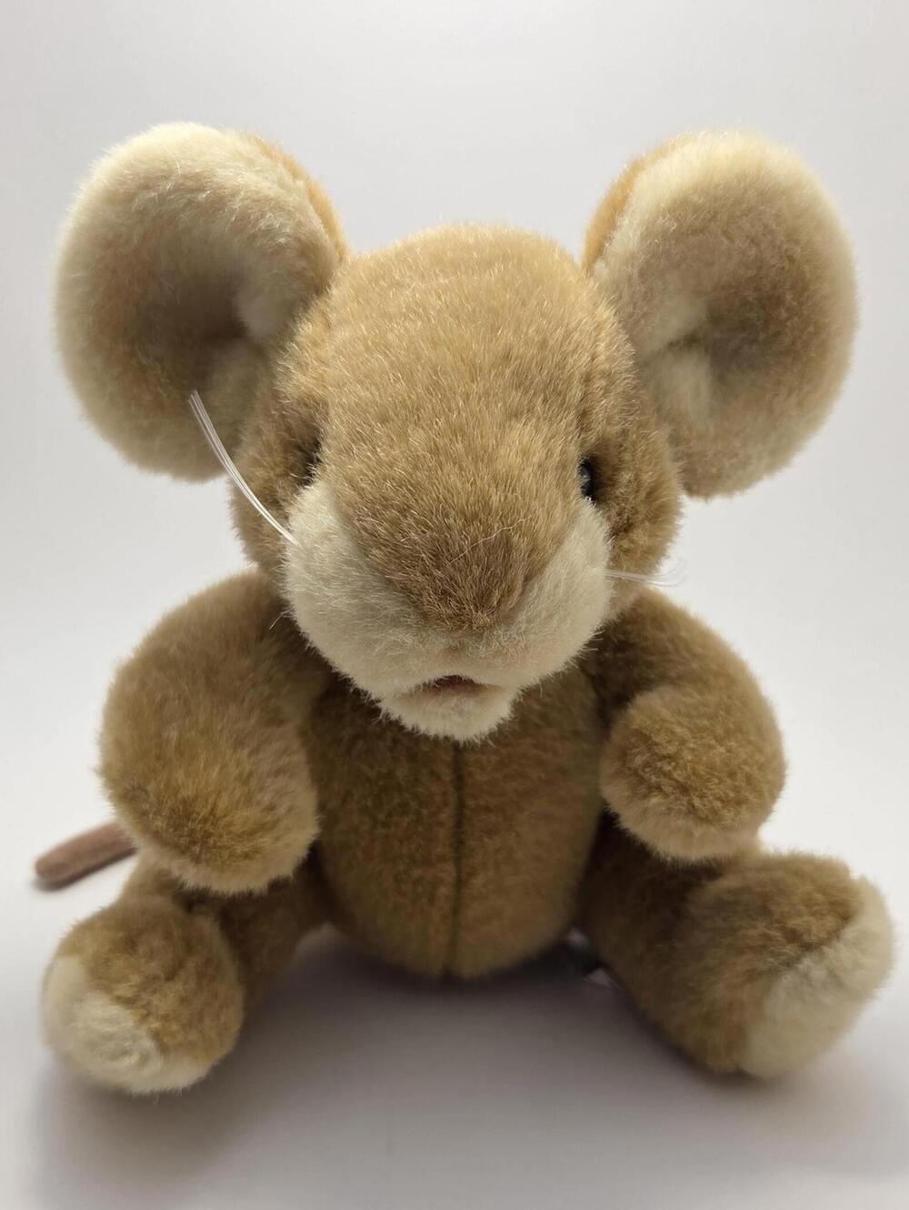 Vintage Heritage Collection Mouse stuffed Animal Plush (9 inch)